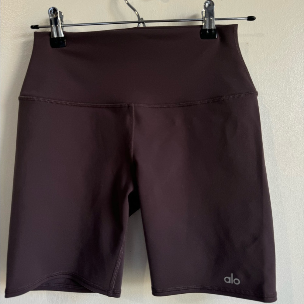 ALO Yoga Black Bike Shorts with Compression Fit